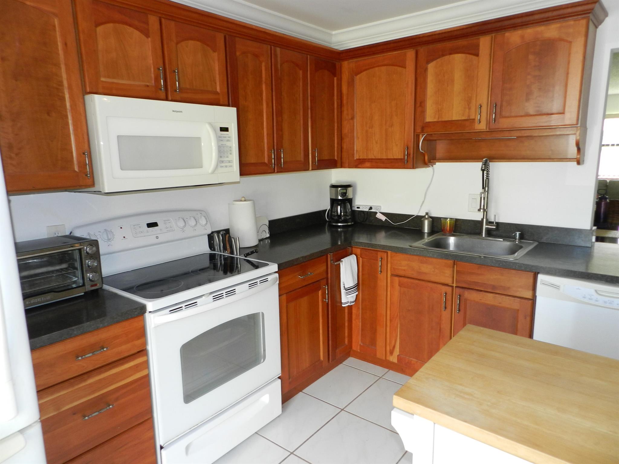 STRATHMORE GATE 1 UNIT TW - Residential Lease