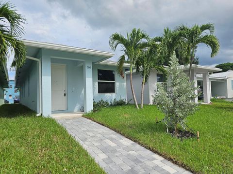 A home in Lake Worth Beach