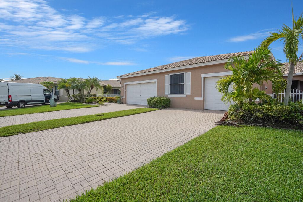 Photo of 8550 Water Cay, West Palm Beach, FL 33411 (MLS # R11120618)