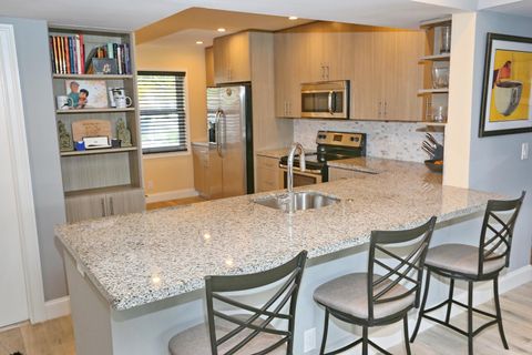 Tiny photo for 6550 S Oriole Boulevard #2050, Delray Beach, FL 33446 (MLS # B26029466)