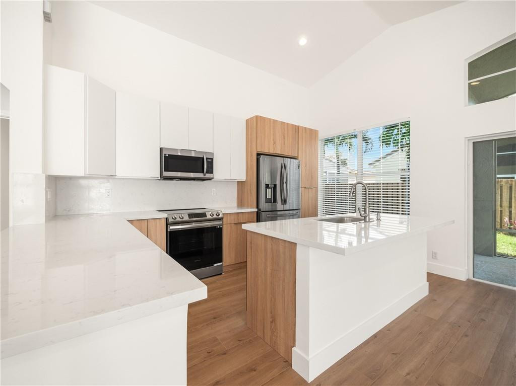 Melrose PUD Verona Lakes - Residential