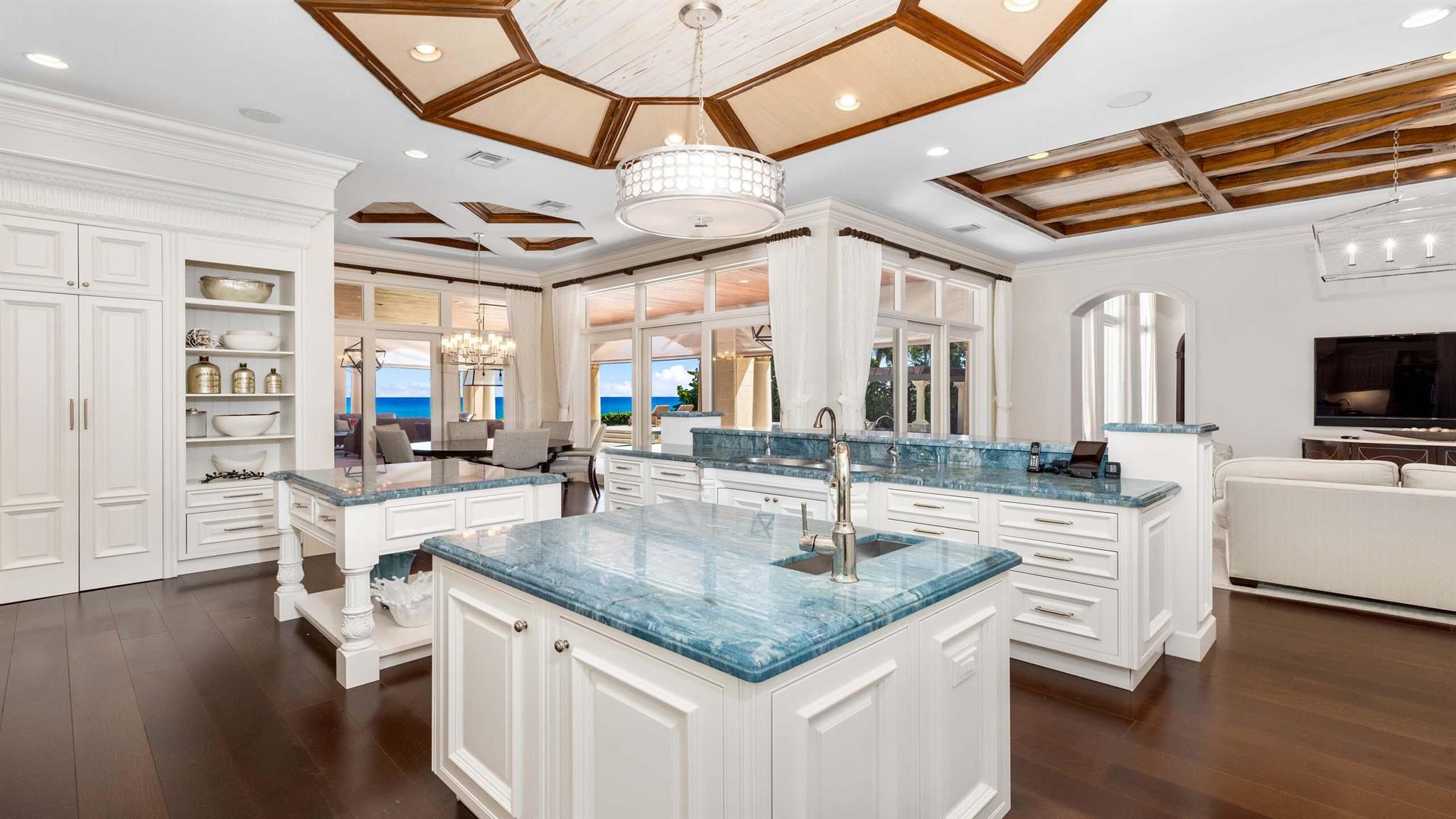 BYRD BEACH - Residential