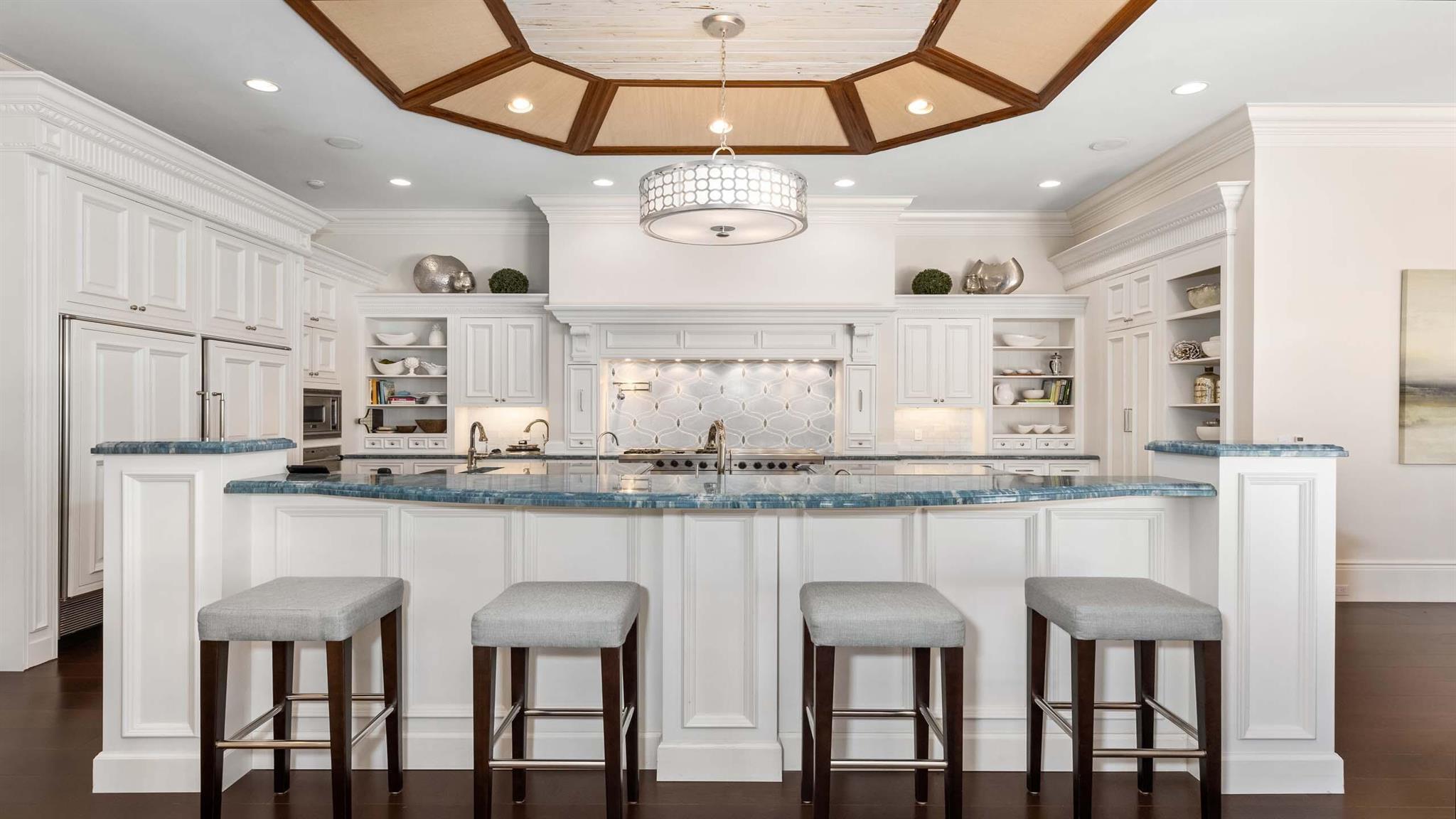 BYRD BEACH - Residential