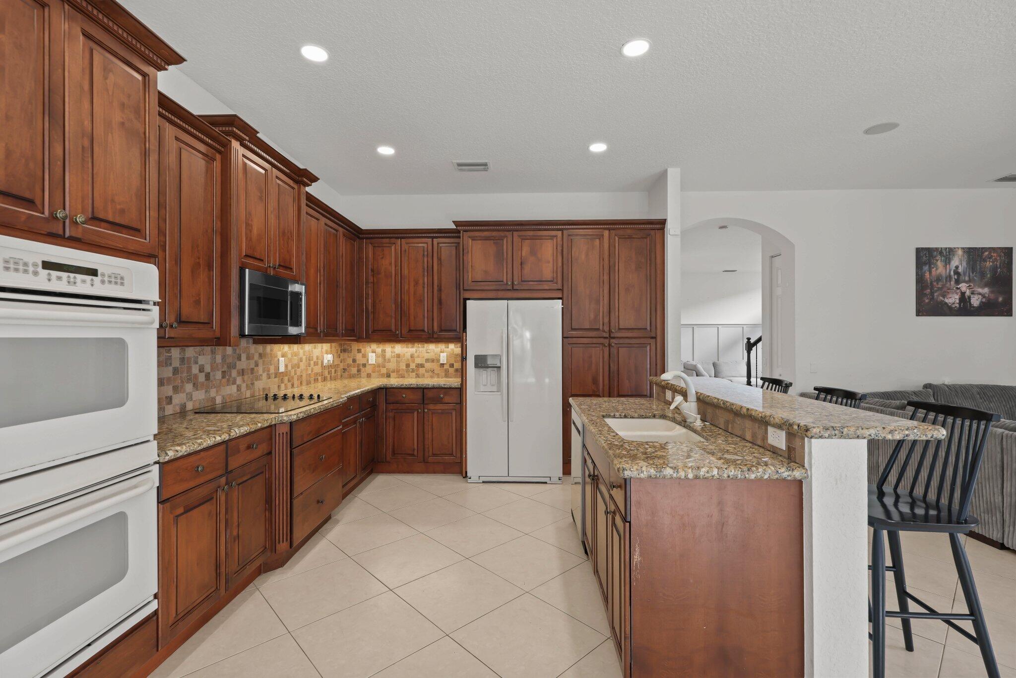 CANYON ISLES 3 - Residential
