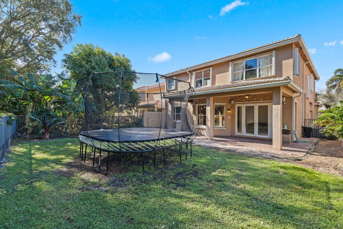 CANYON ISLES 3 - Residential