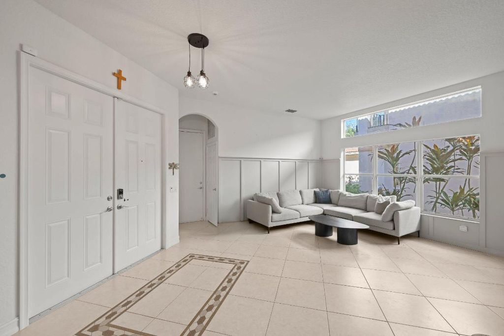 Photo of 11394 Millpond Greens Drive, Boynton Beach, FL 33473 (MLS # R11153606)