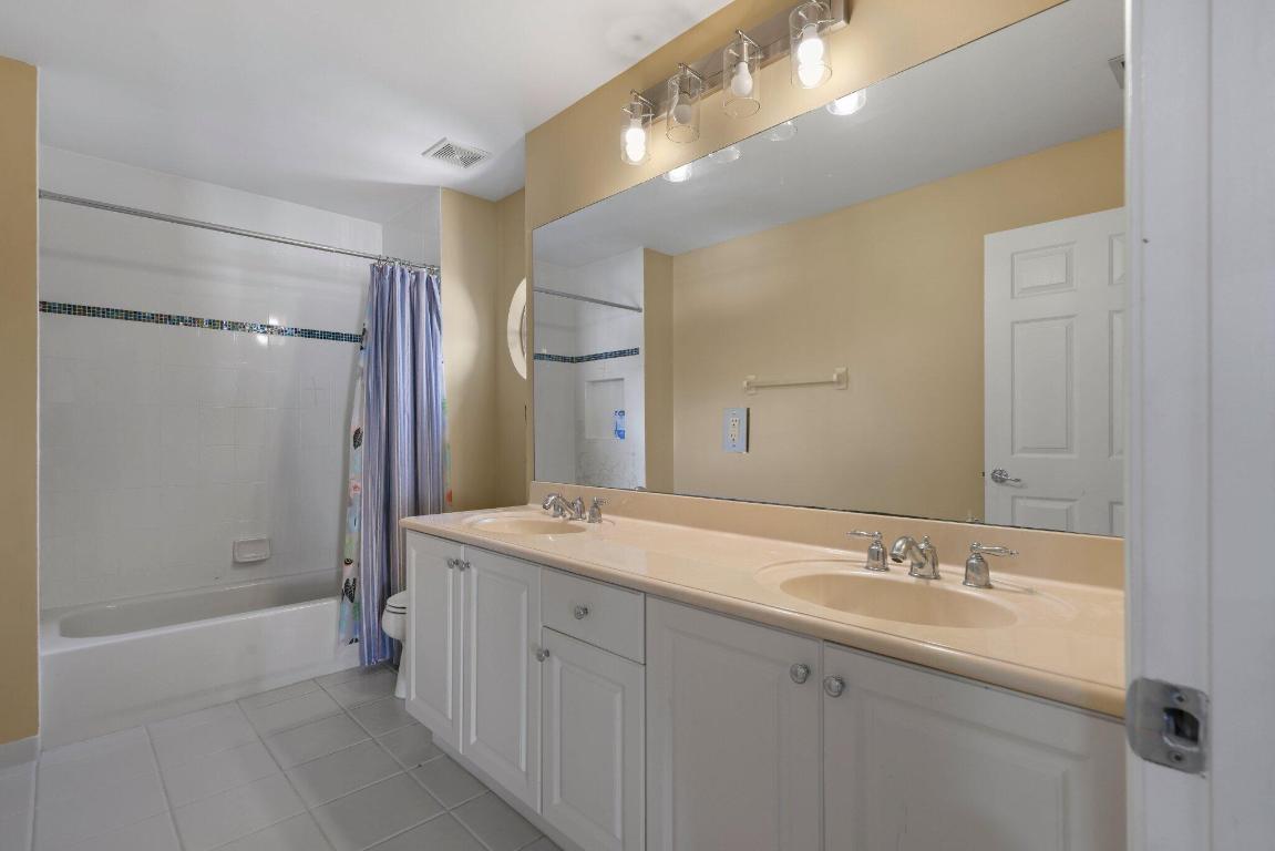 CANYON ISLES 3 - Residential