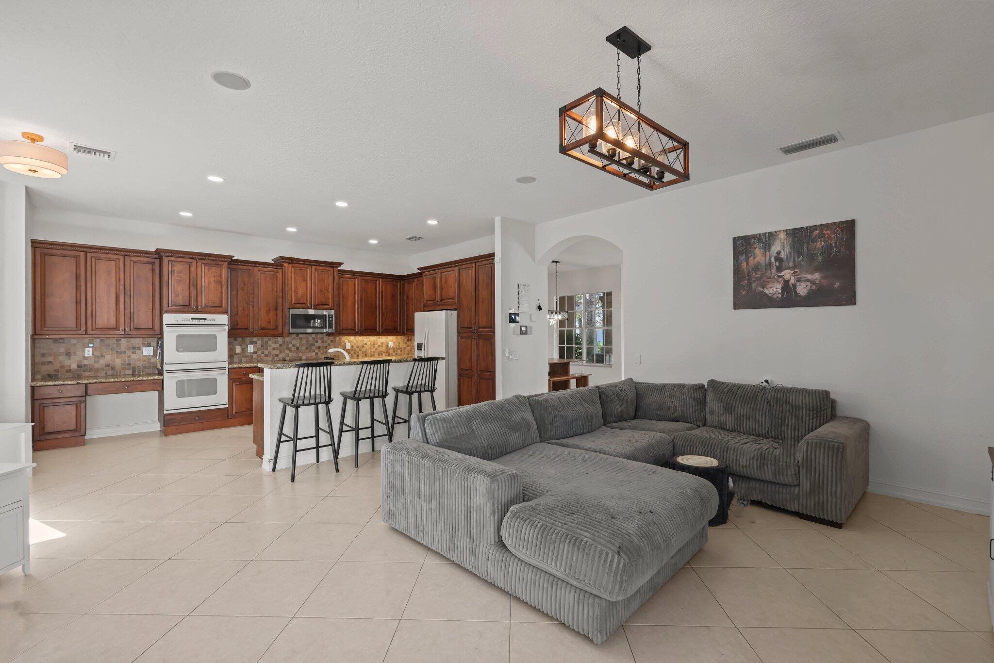 CANYON ISLES 3 - Residential