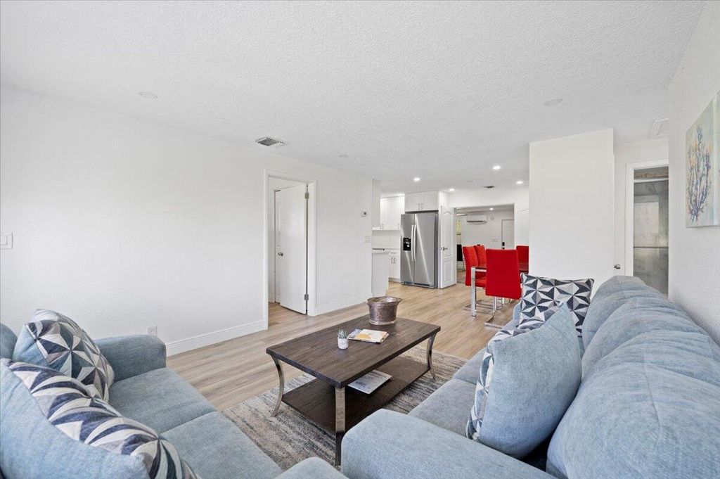 Photo of 3639 Gull Road, Palm Beach Gardens, FL 33410 (MLS # R11023049)