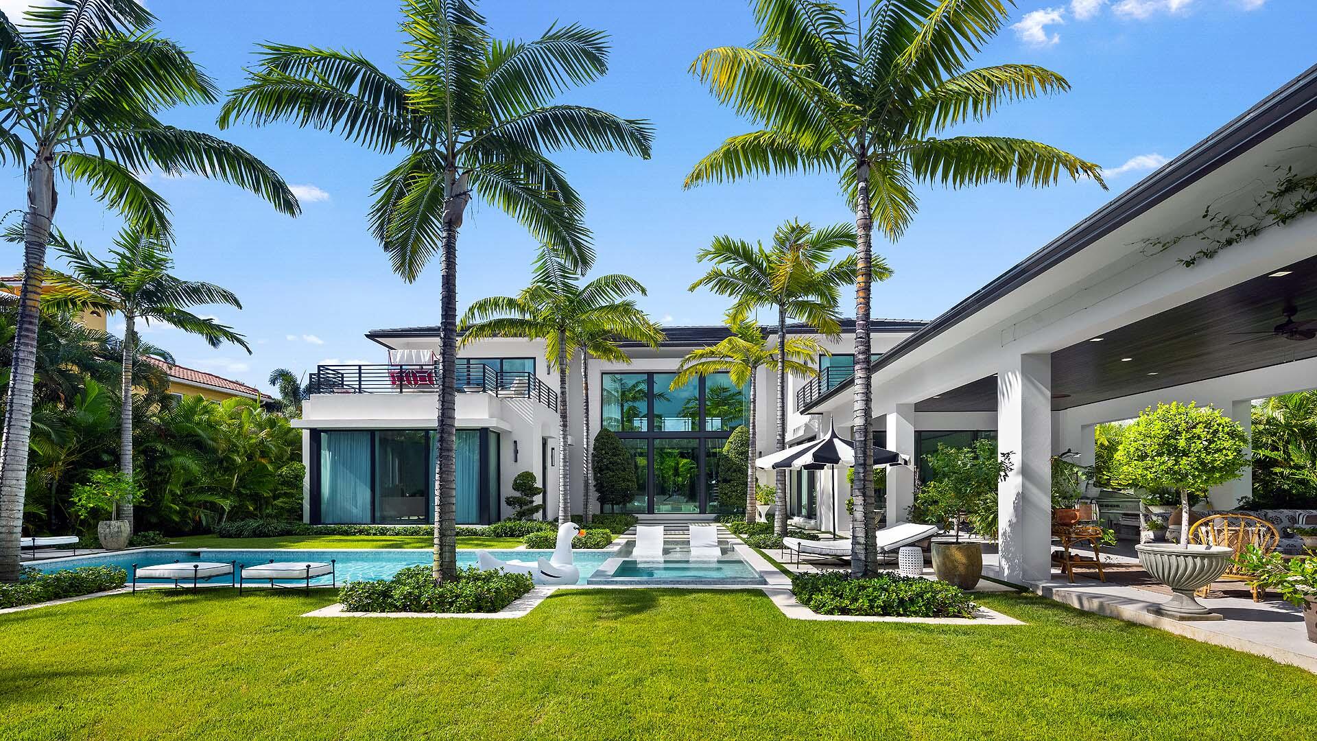 18 E Ocean Avenue