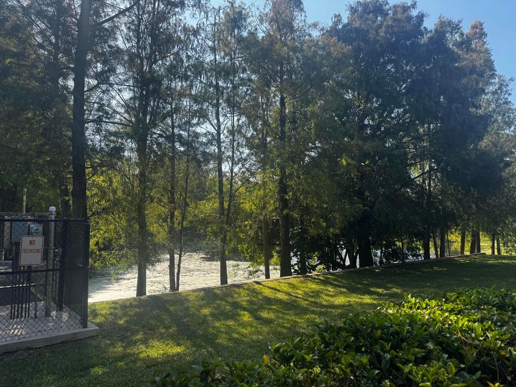 Photo of 417 4th Lane, Palm Beach Gardens, FL 33418 (MLS # R11141662)