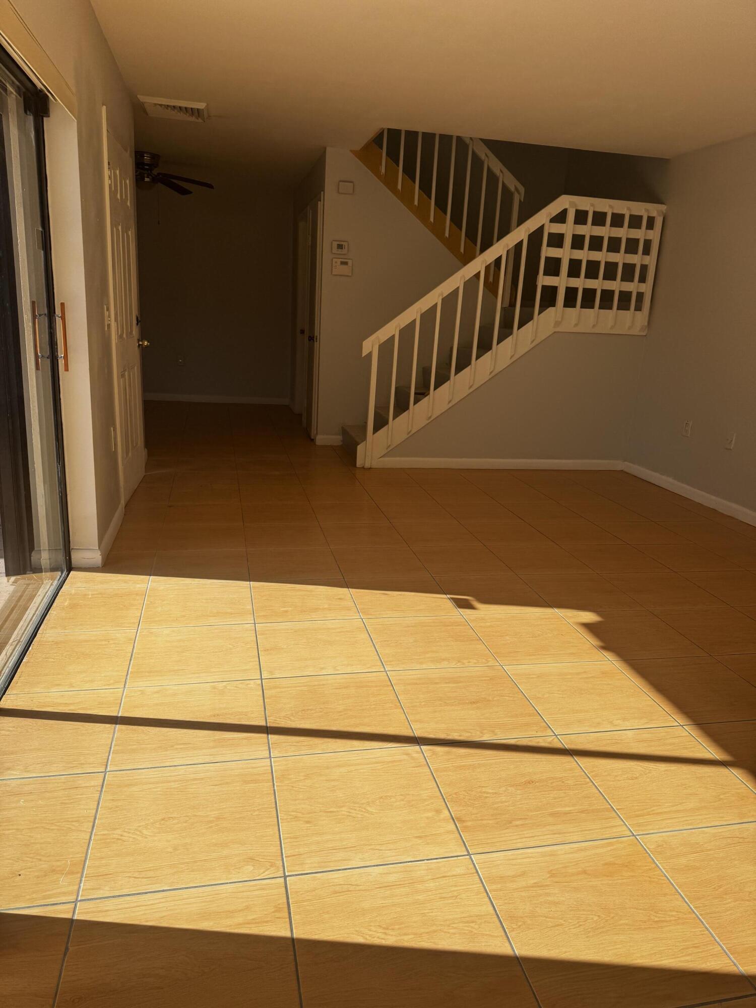 GARDEN LAKES AND GARDEN S - Residential Lease