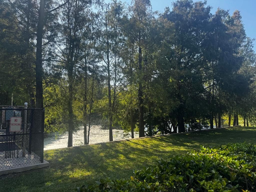 Photo of 417 4th Lane, Palm Beach Gardens, FL 33418 (MLS # R11141662)