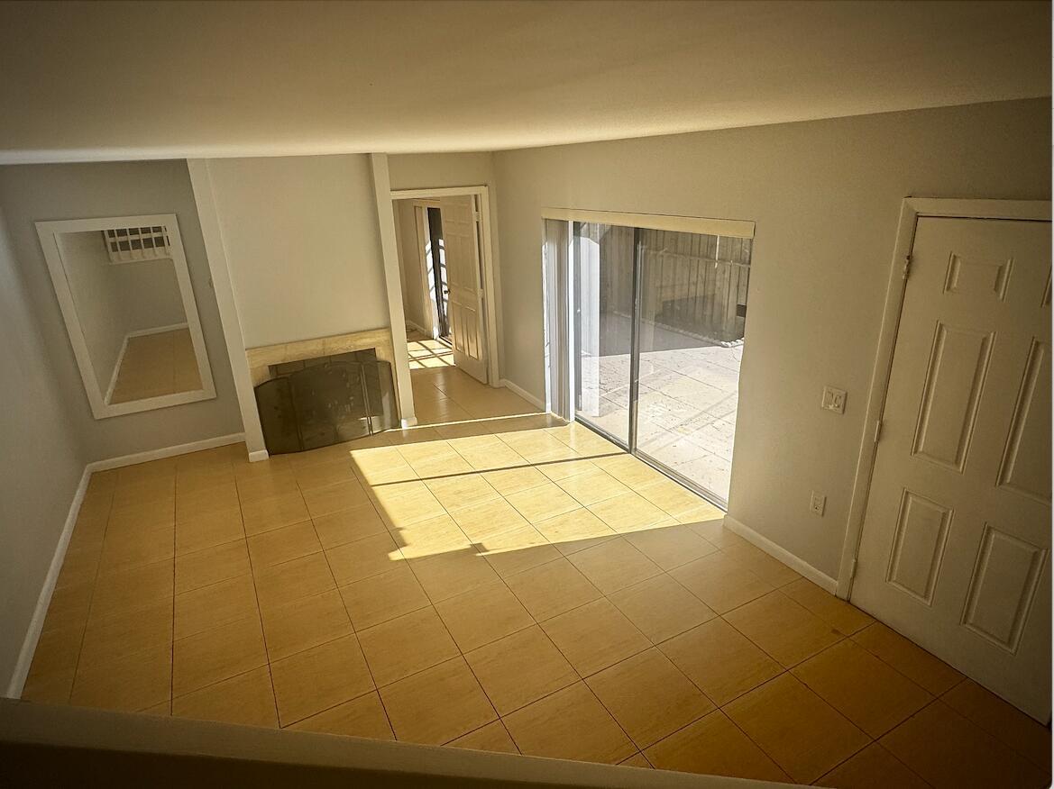 GARDEN LAKES AND GARDEN S - Residential Lease