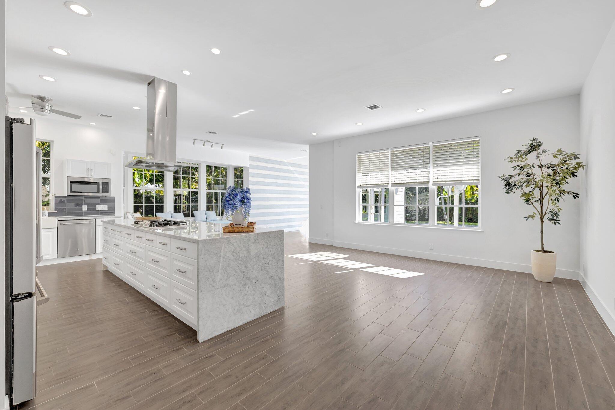 HYPOLUXO ISLAND ADD - Residential