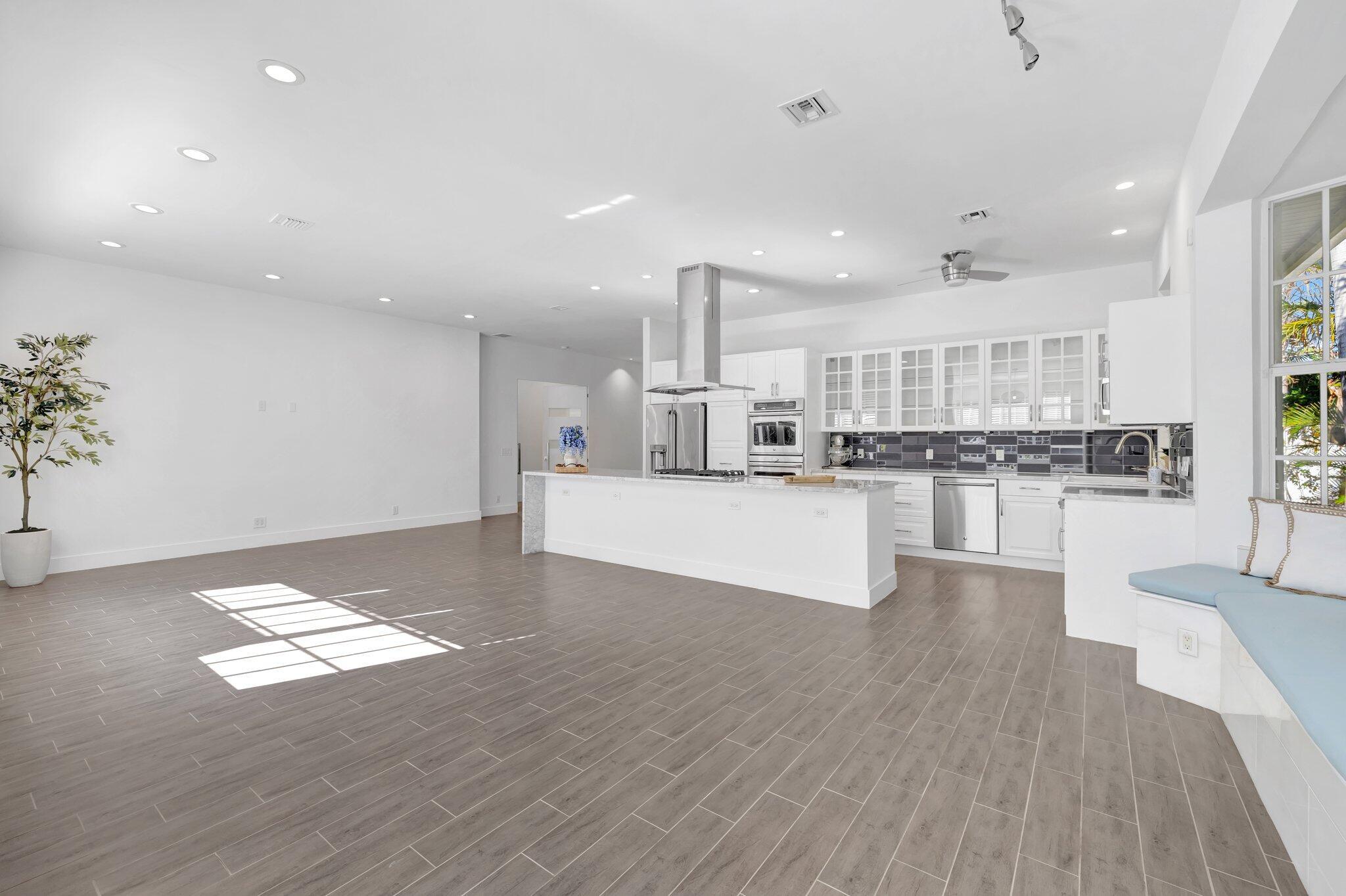 HYPOLUXO ISLAND ADD - Residential