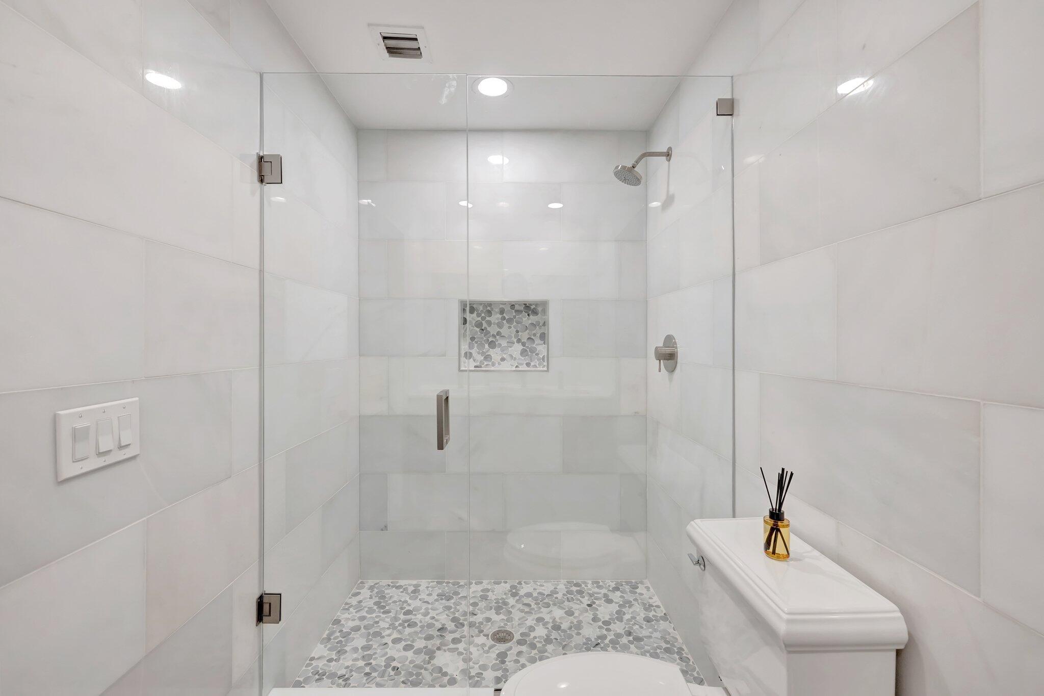 HYPOLUXO ISLAND ADD - Residential