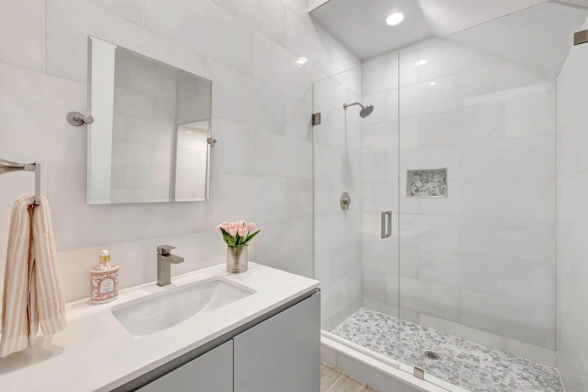 HYPOLUXO ISLAND ADD - Residential