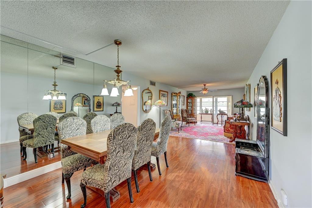 WYNMOOR VILLAGE - Residential