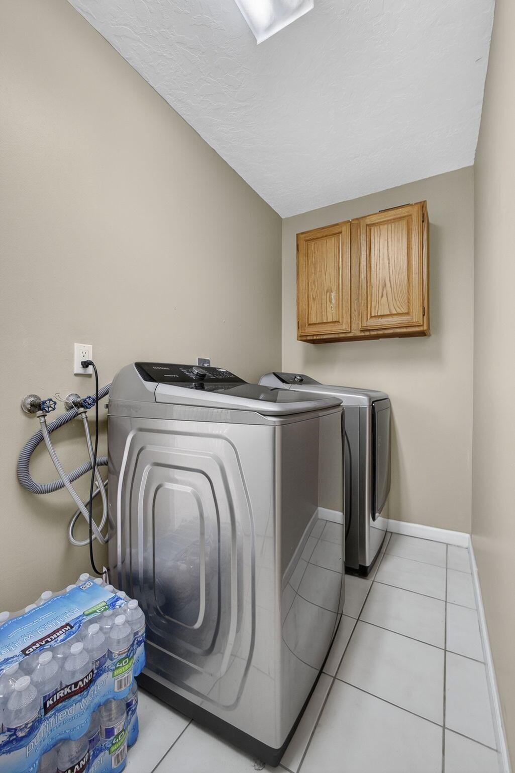 Sugar Pond Manor of Welli - Residential Lease