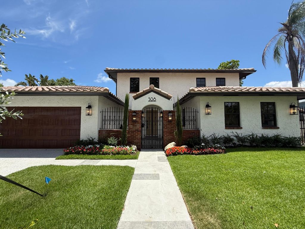 Photo of 308 Greymon DR, West Palm Beach, FL 33405 (MLS # B26031052)