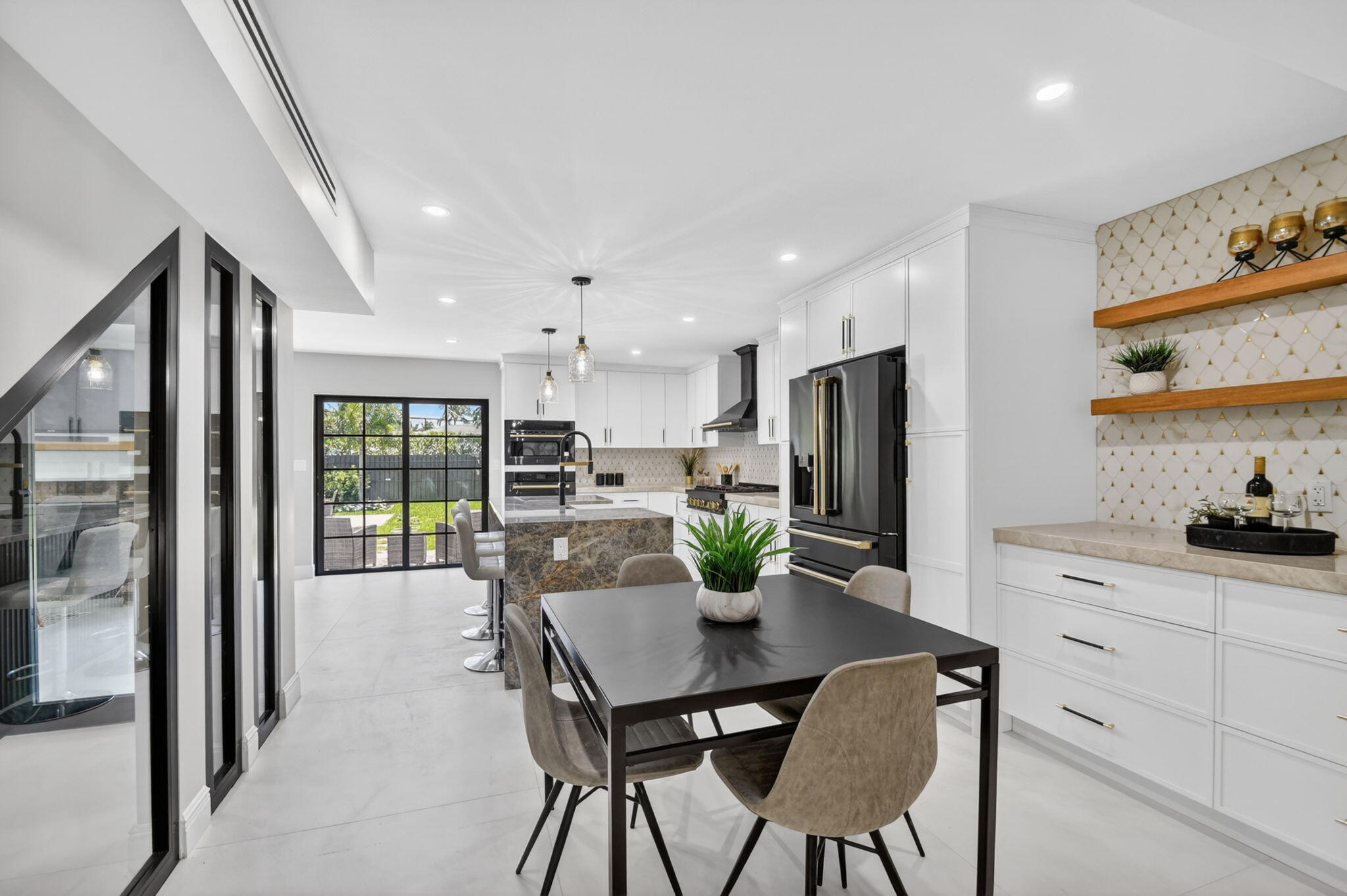 SOUTHLAND PARK - Residential