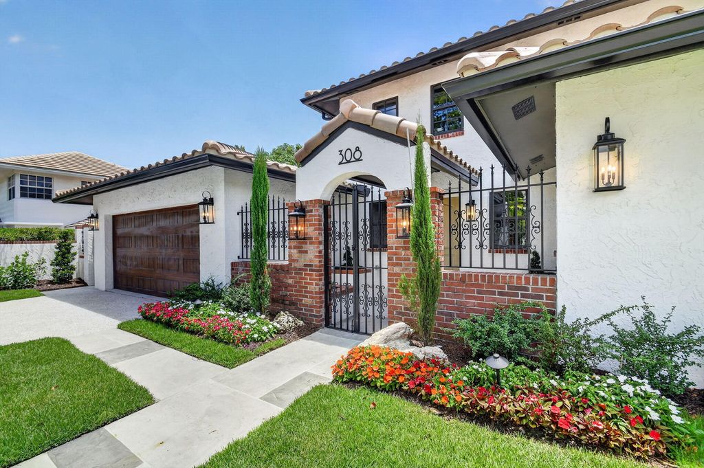 Photo of 308 Greymon Drive, West Palm Beach, FL 33405 (MLS # B26031052)