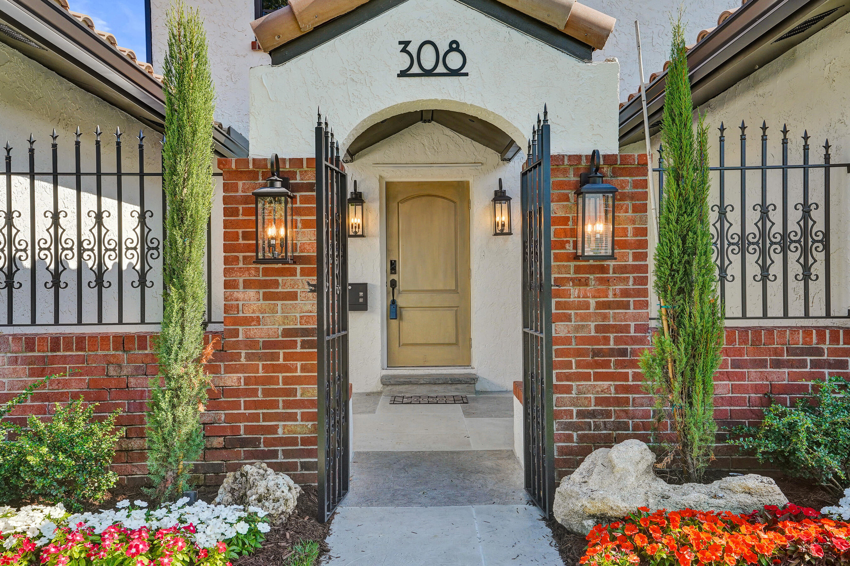 308 Greymon Drive