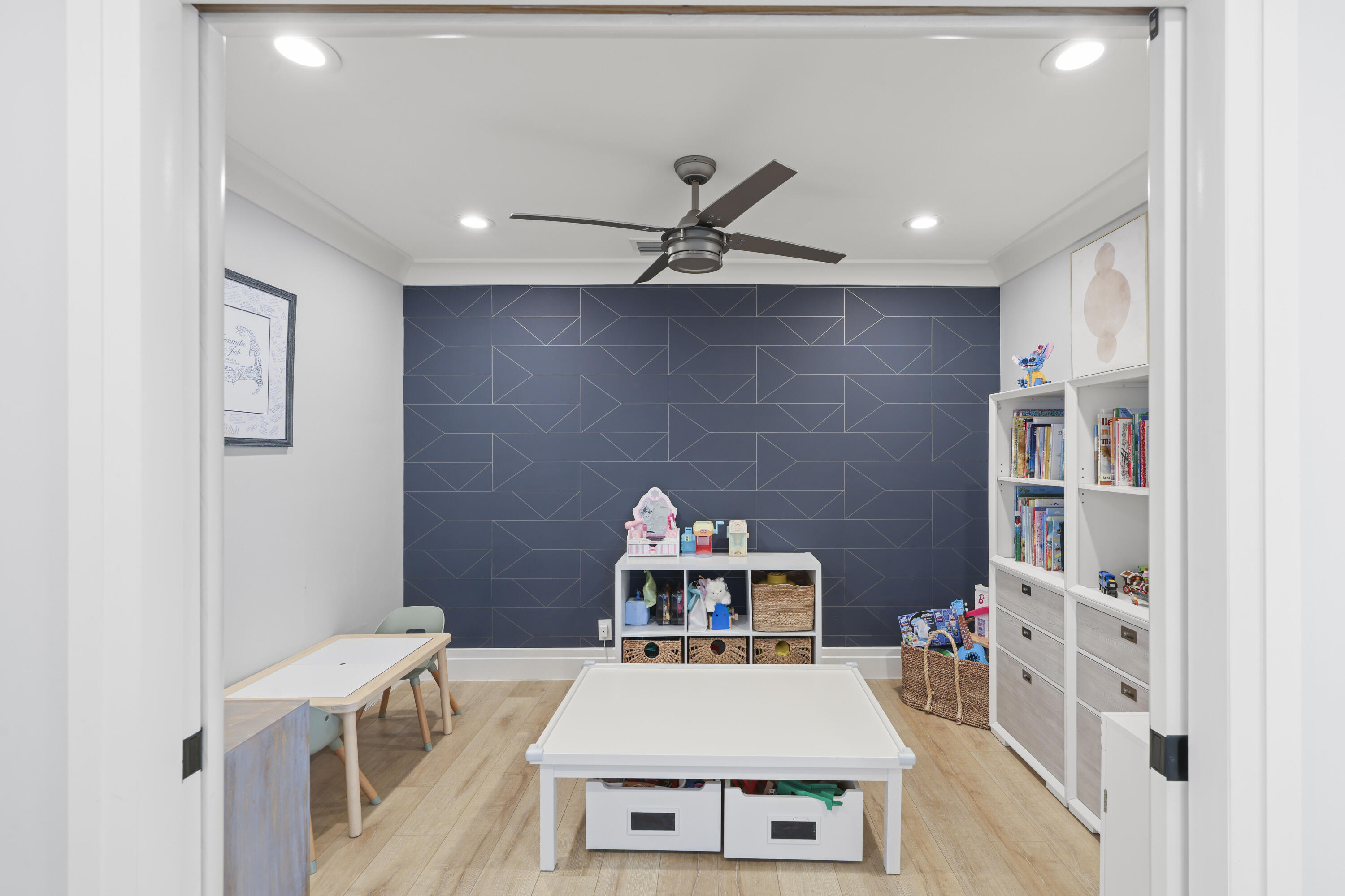 CAMINO GARDENS SEC 1 - Residential