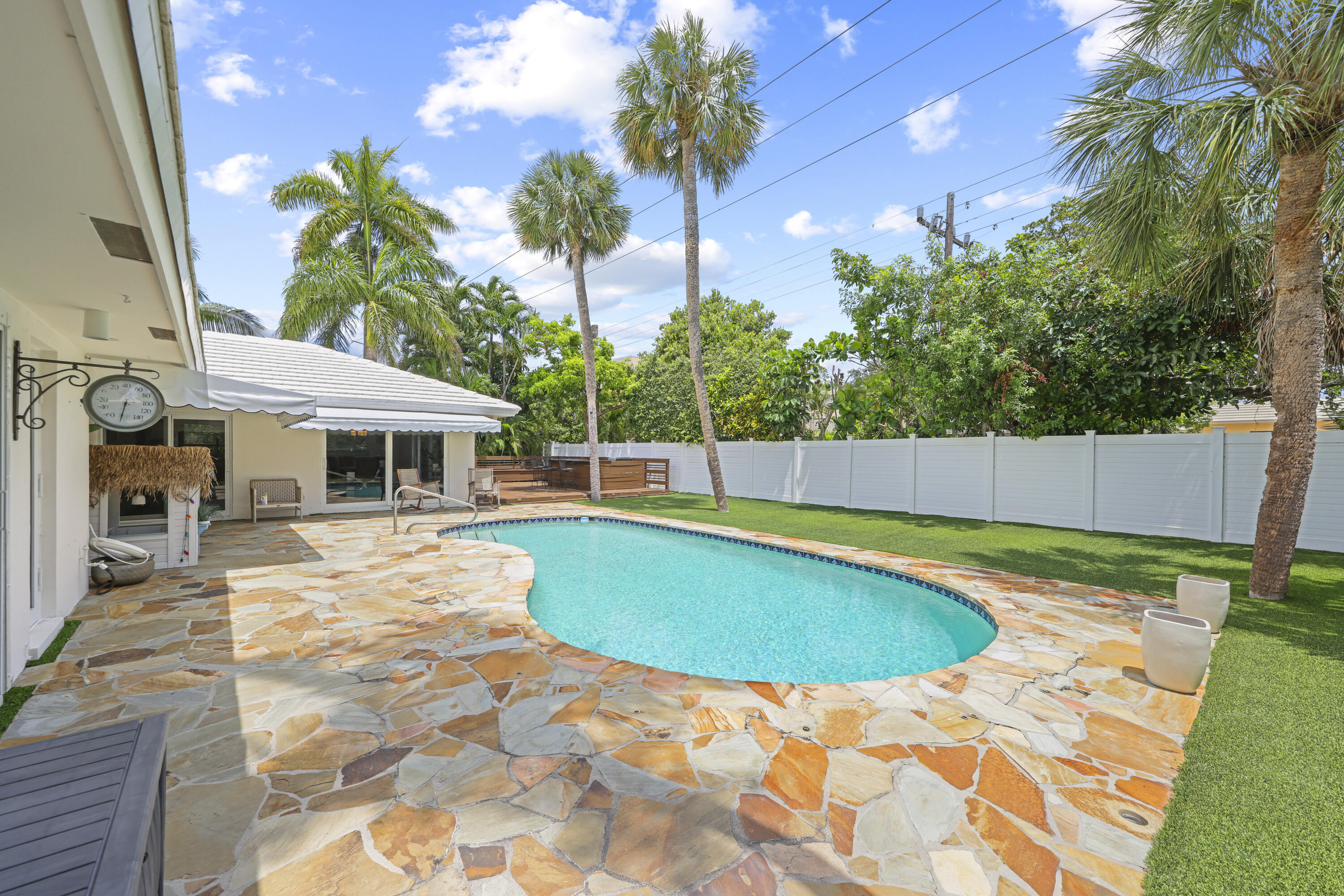 CAMINO GARDENS SEC 1 - Residential