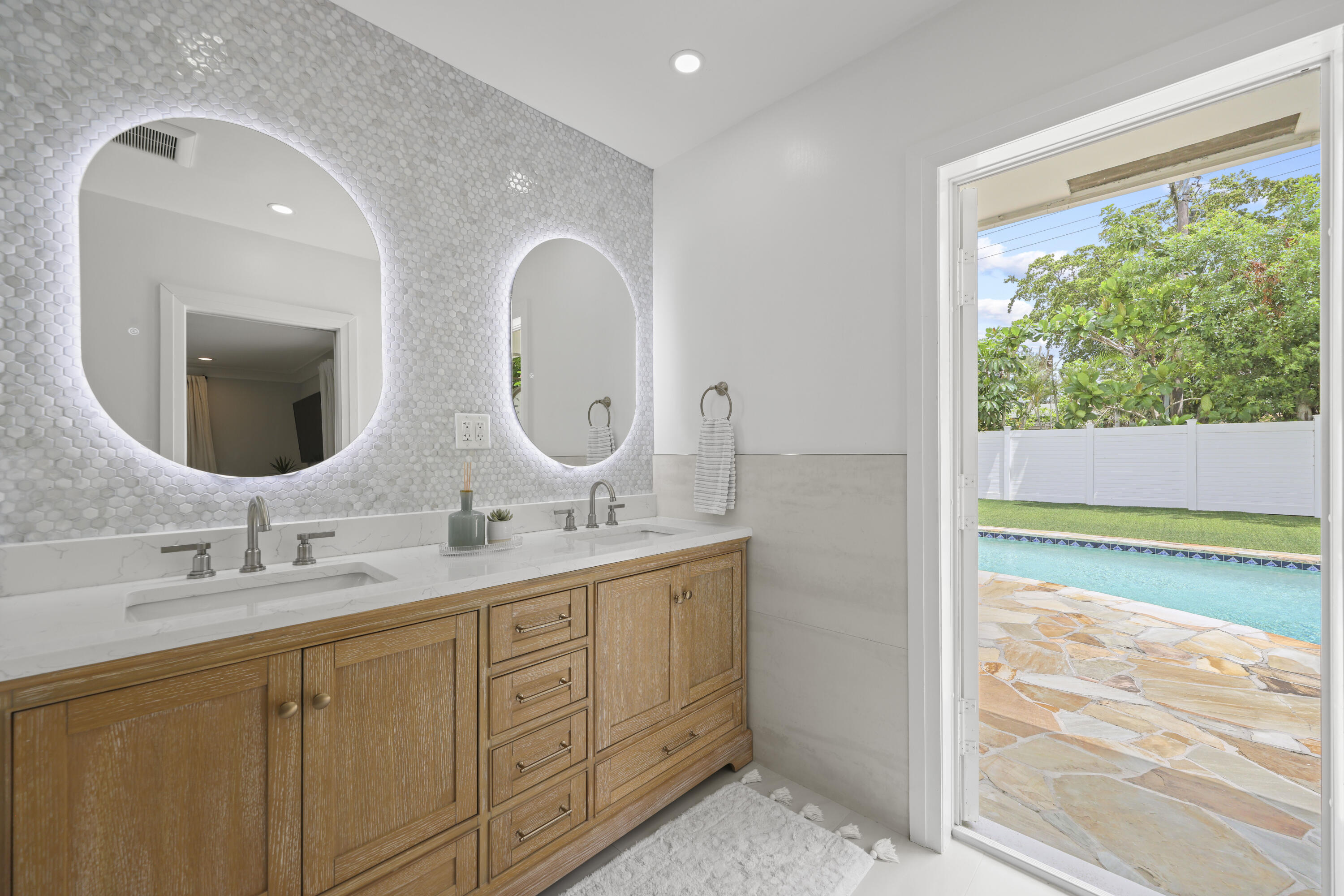 CAMINO GARDENS SEC 1 - Residential