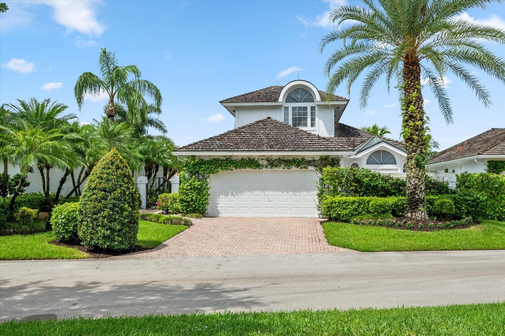 Photo of 2467 Muir Circle, Wellington, FL 33414 (MLS # B26073475)