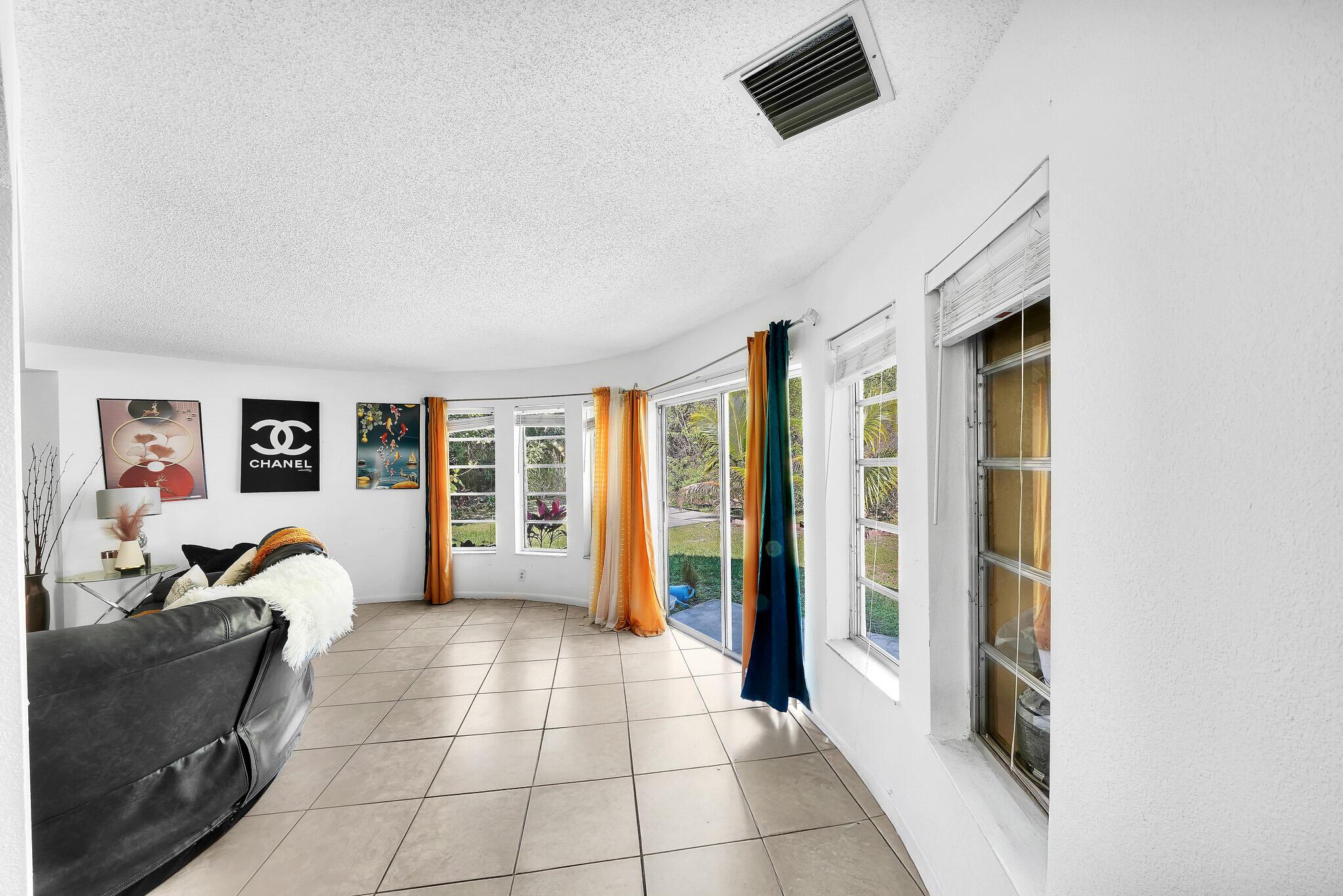 PORT ST LUCIE SECTION 2 - Residential