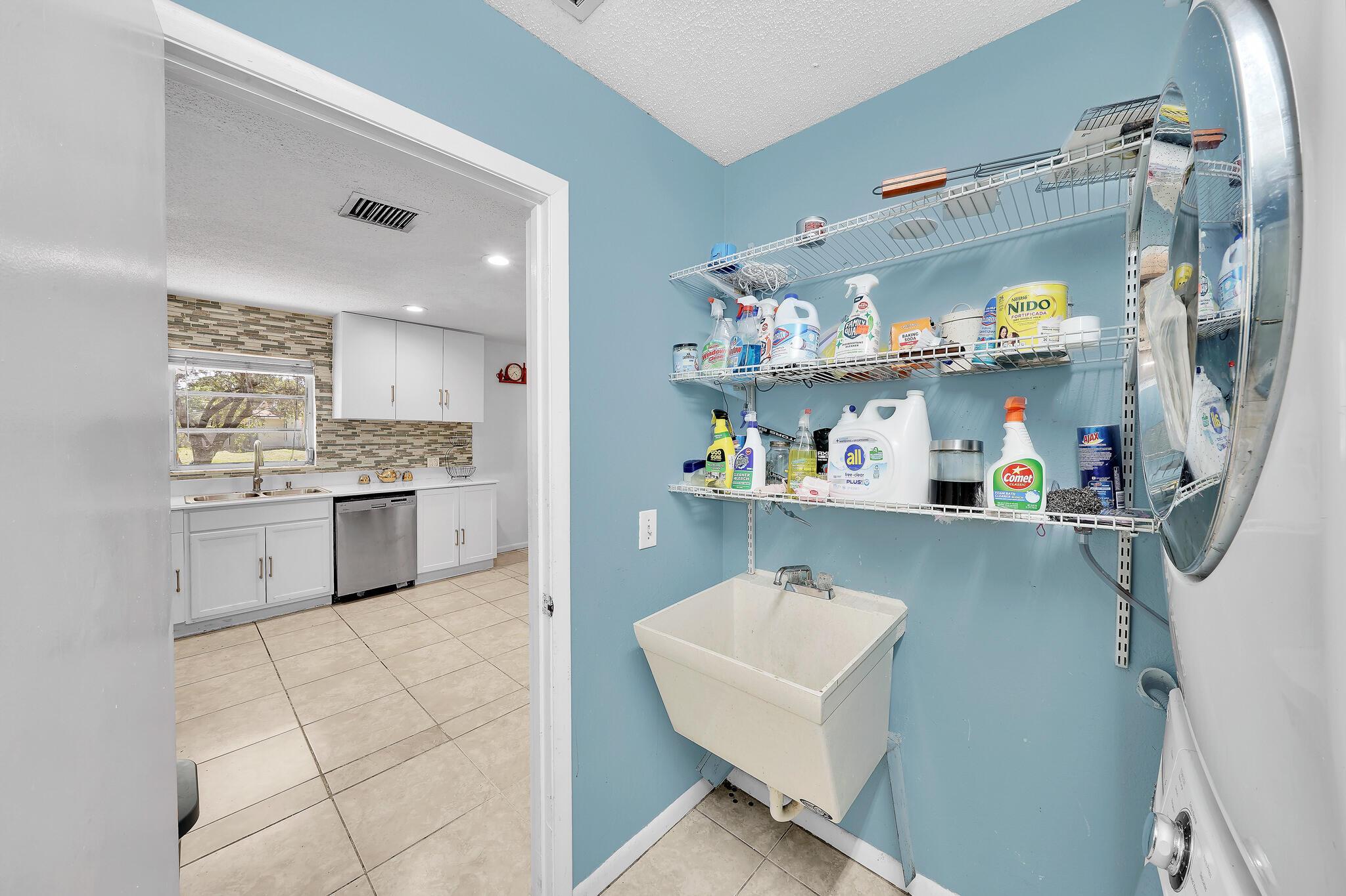 PORT ST LUCIE SECTION 2 - Residential