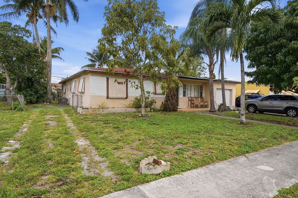 Photo of 2130 SW 67th Avenue SW #Unit A, Miramar, FL 33023 (MLS # B26027218)