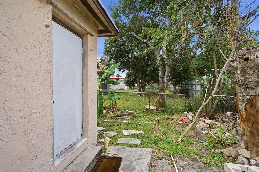 Photo of 2130 SW 67th Avenue SW #Unit A, Miramar, FL 33023 (MLS # B26027218)