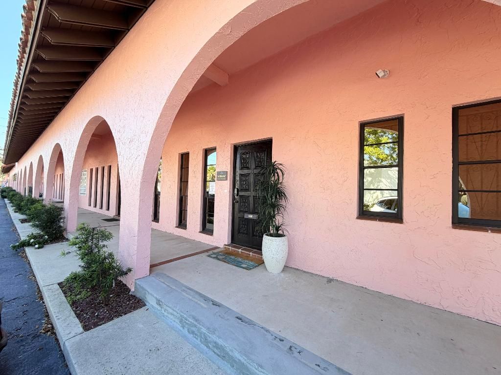 Photo of 537 Us Highway 1 #Unit 8, North Palm Beach, FL 33408 (MLS # R11155463)