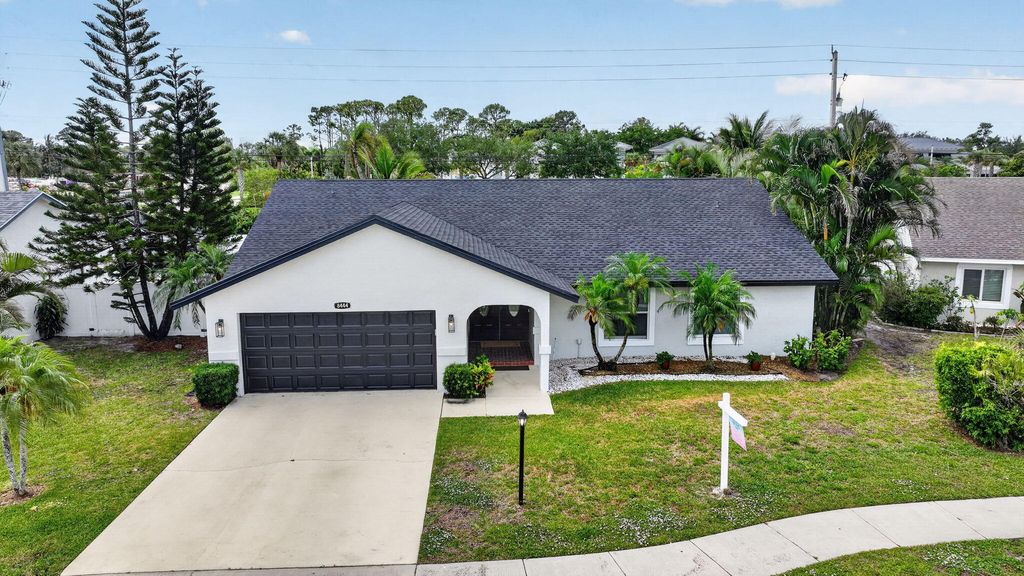 Photo of 8444 Linden Way, Greenacres, FL 33467 (MLS # B26024670)