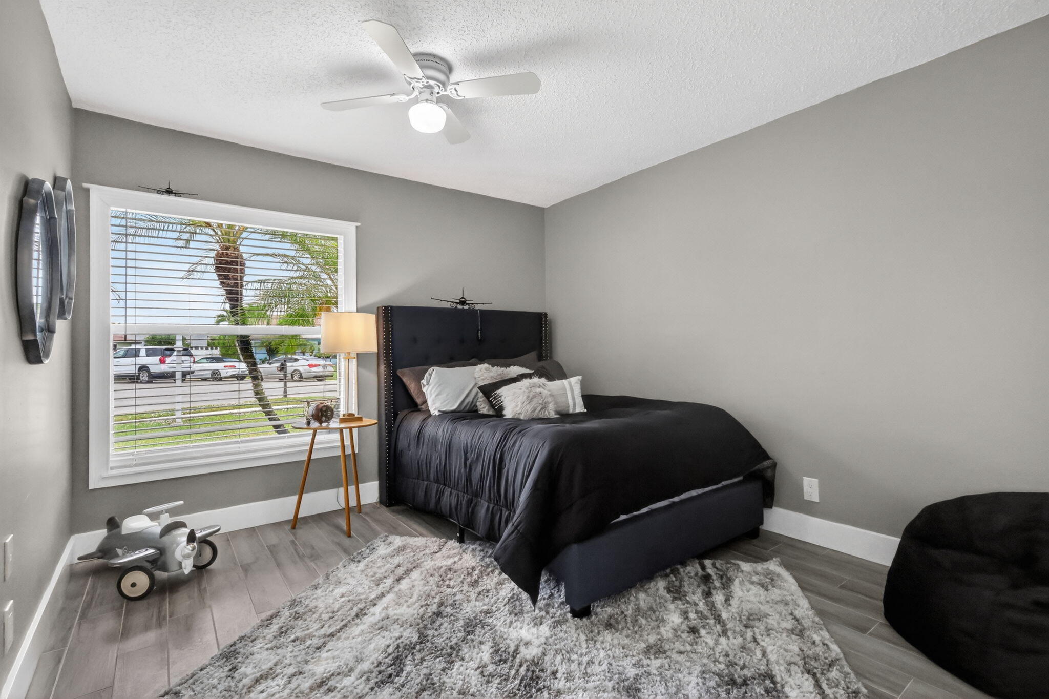 LAKES OF SHERBROOKE - Residential