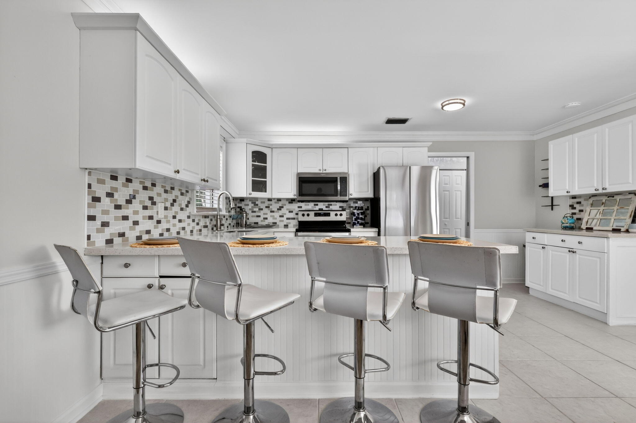 LAKES OF SHERBROOKE - Residential