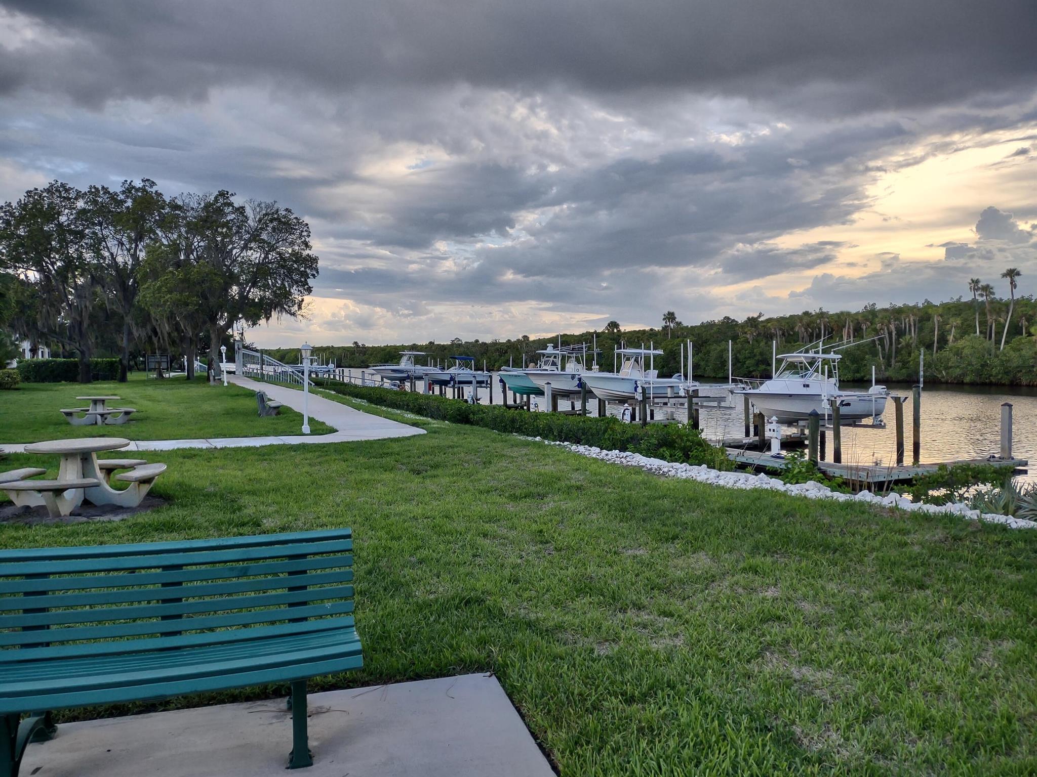 ANCHORAGE ON THE ST LUCIE - Residential Lease