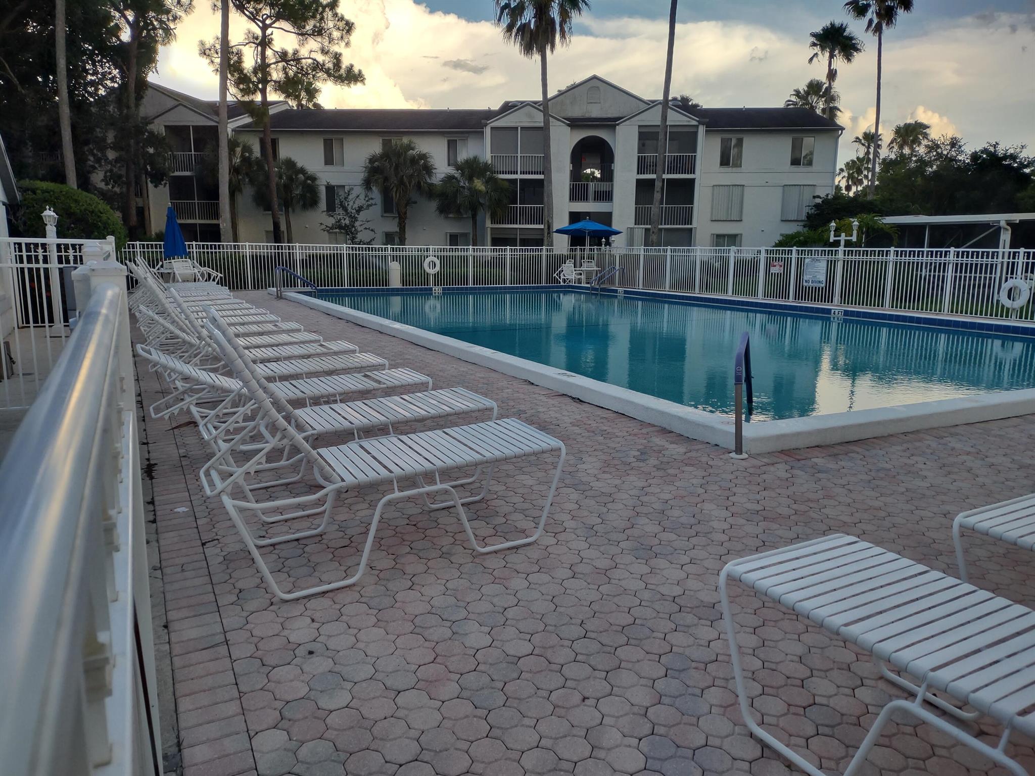 ANCHORAGE ON THE ST LUCIE - Residential Lease