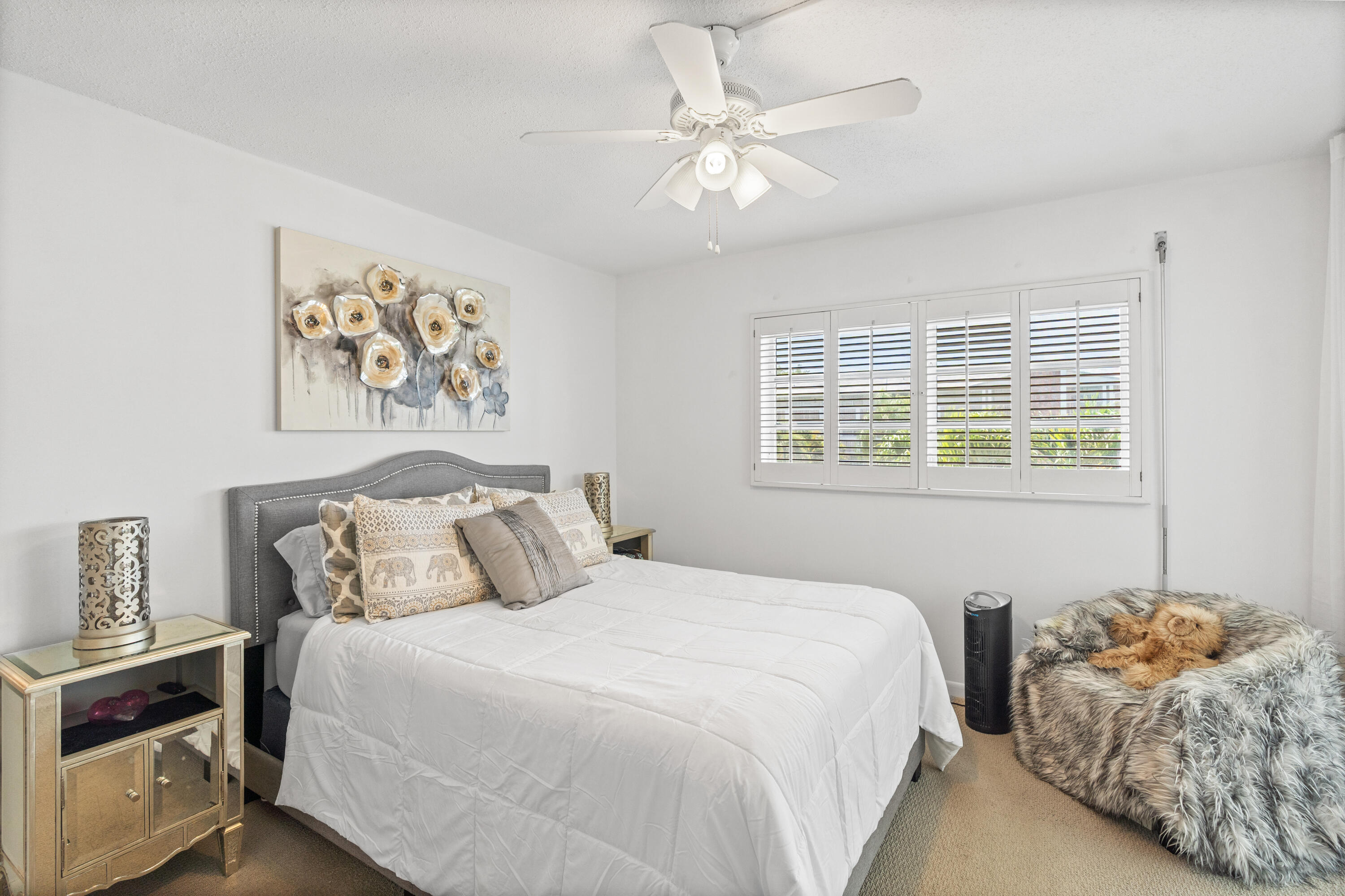 PALM ROYAL APTS INC CONDO - Residential