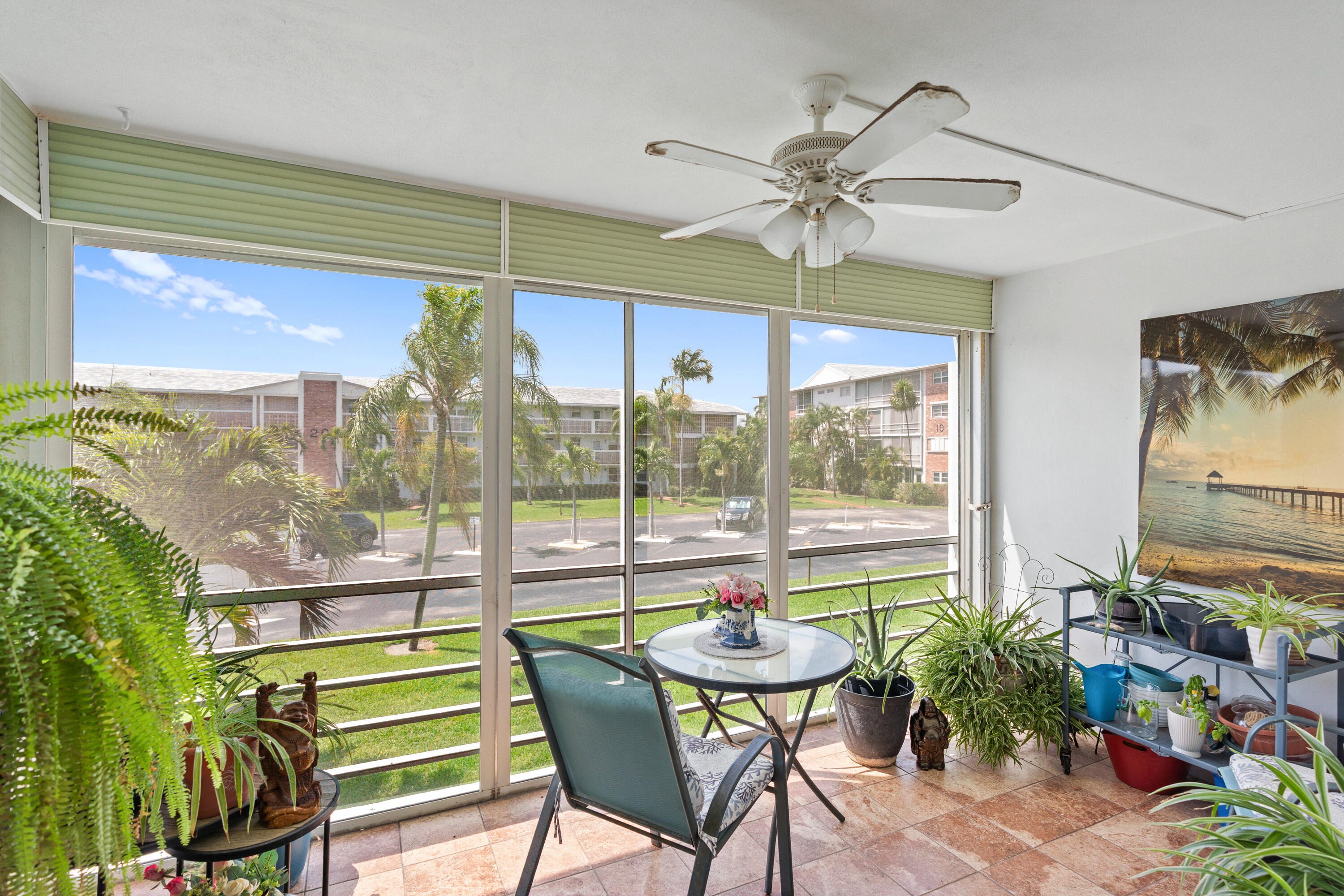 PALM ROYAL APTS INC CONDO - Residential