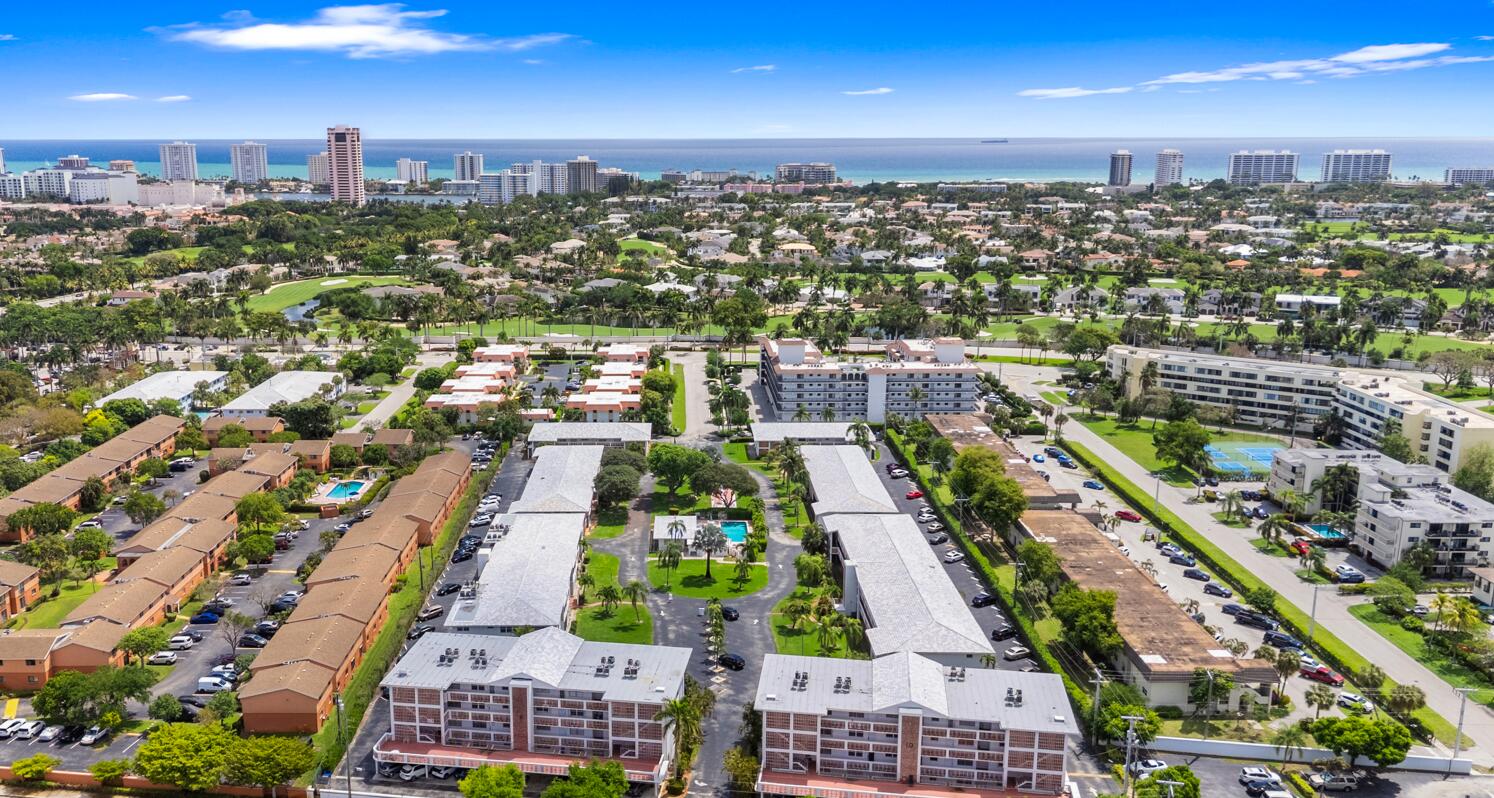 PALM ROYAL APTS INC CONDO - Residential