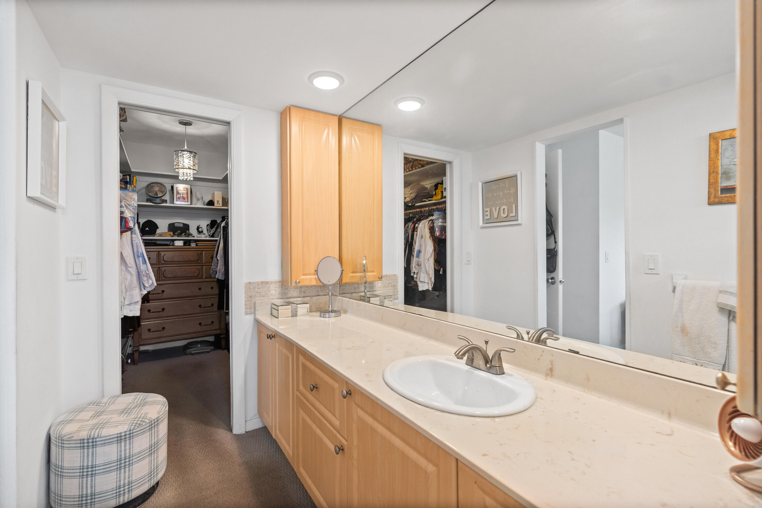 PALM ROYAL APTS INC CONDO - Residential