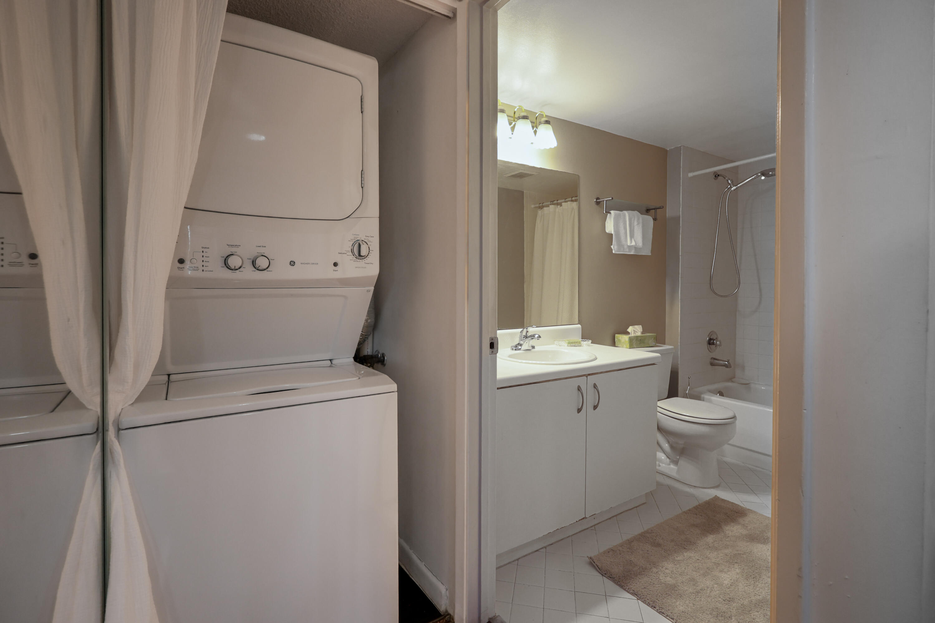 GARFIELD AT CENTURY VILLAGE - Residential