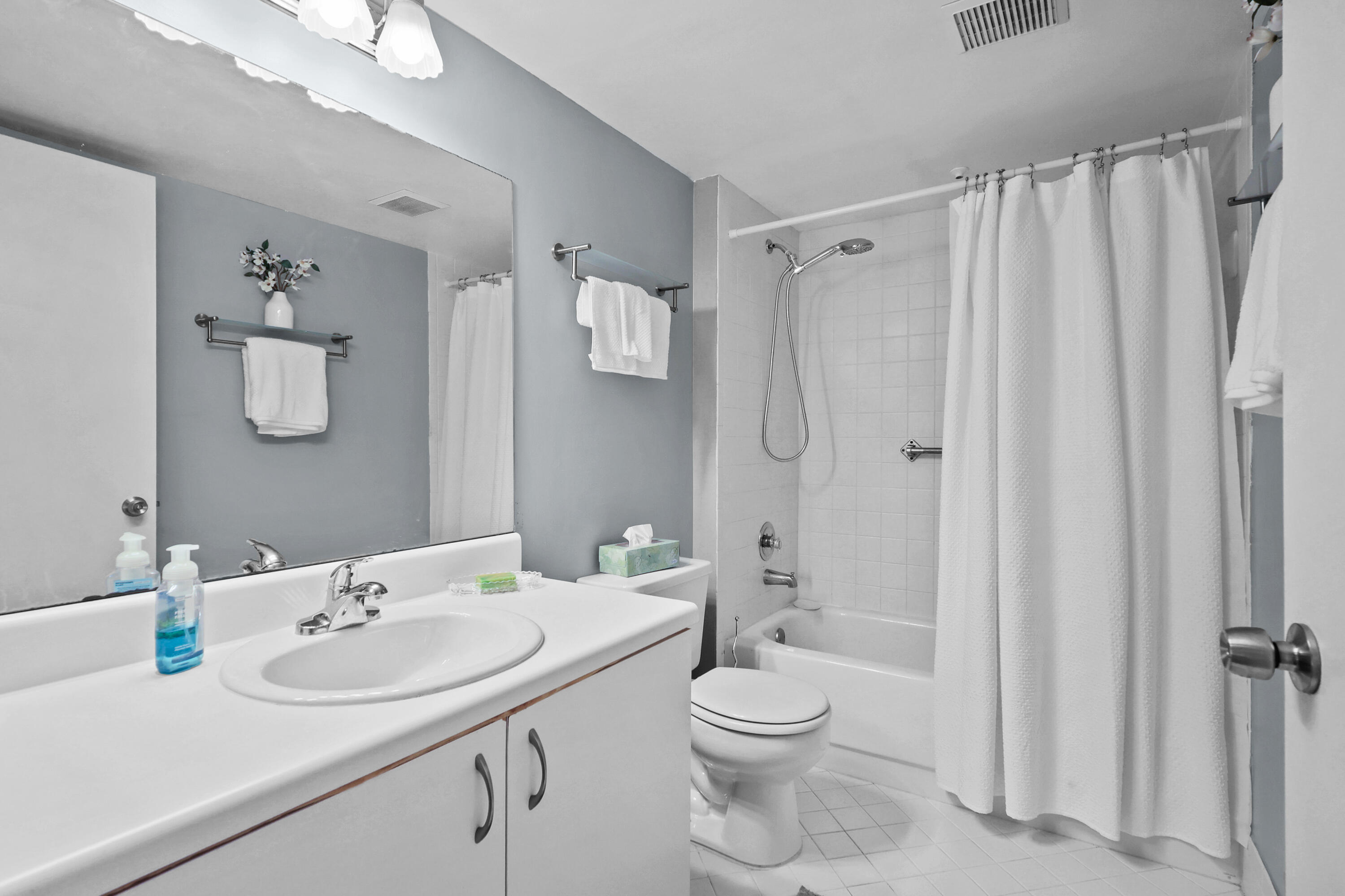 GARFIELD AT CENTURY VILLAGE - Residential