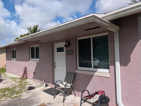 Tiny photo for 2761 NW 11th Place, Fort Lauderdale, FL 33311 (MLS # B26029467)