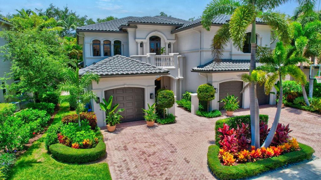 Photo of 17865 Monte Vista Drive, Boca Raton, FL 33496 (MLS # R11132737)